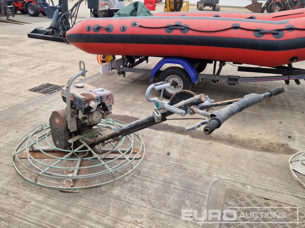 Multiquip Petrol Pedestrian Power Float - Travaux routiers: photos 3 Multiquip Petrol Pedestrian Power Float - Travaux routiers: photos 3