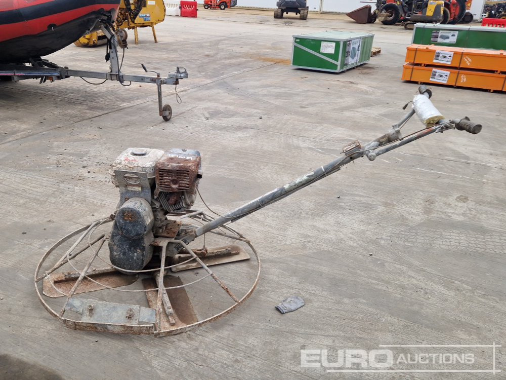 Multiquip Petrol Pedestrian Power Float - Travaux routiers: photos 2 Multiquip Petrol Pedestrian Power Float - Travaux routiers: photos 2