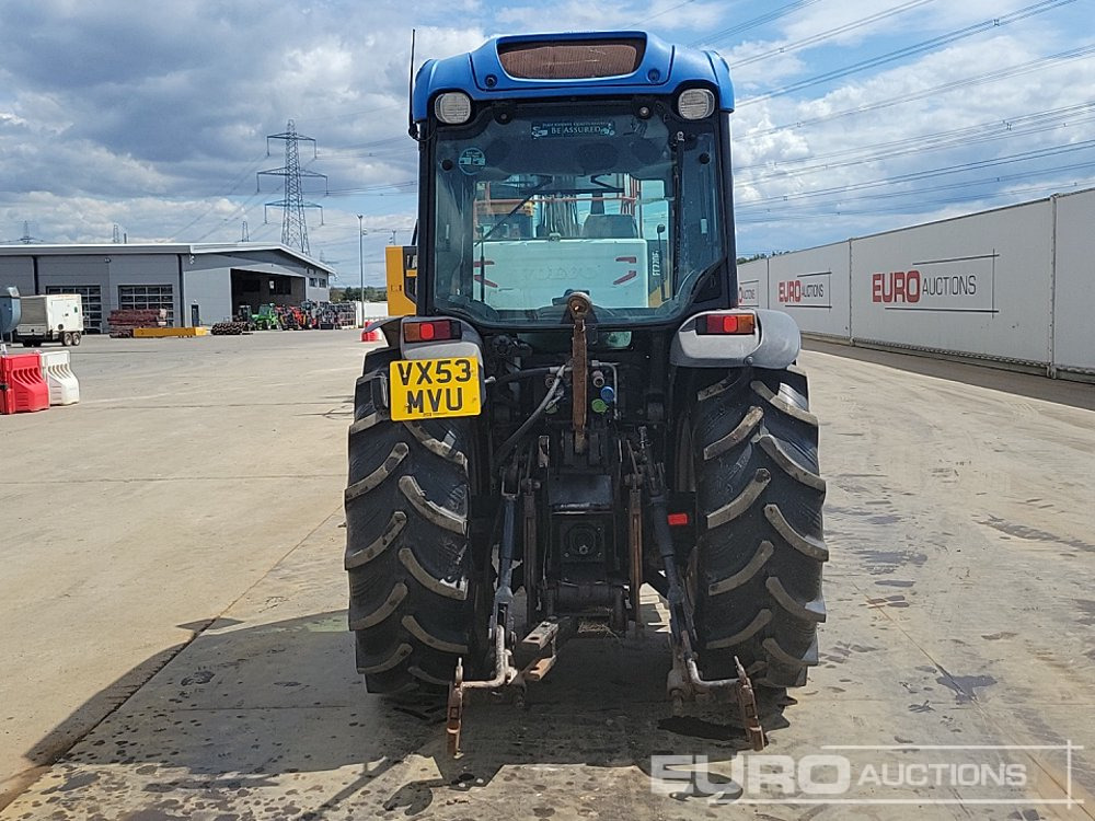 New Holland TN95F - Tracteur agricole: photos 4 New Holland TN95F - Tracteur agricole: photos 4
