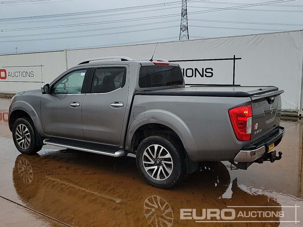 Nissan Navara - Pick-up: photos 3 Nissan Navara - Pick-up: photos 3