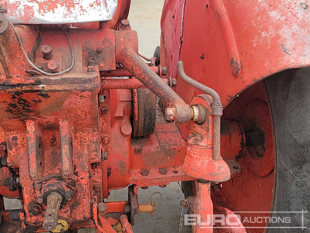 Tracteur agricole Nuffield 2WD Tractor: photos 17