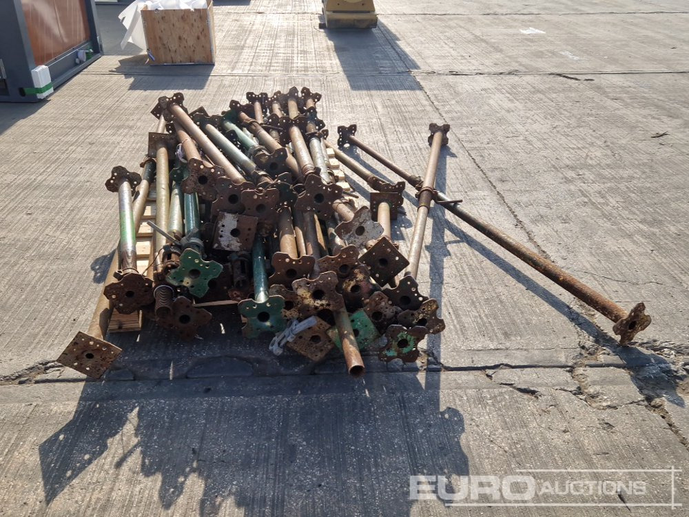 Pallet of Acrow Props - Matériel de chantier: photos 4 Pallet of Acrow Props - Matériel de chantier: photos 4