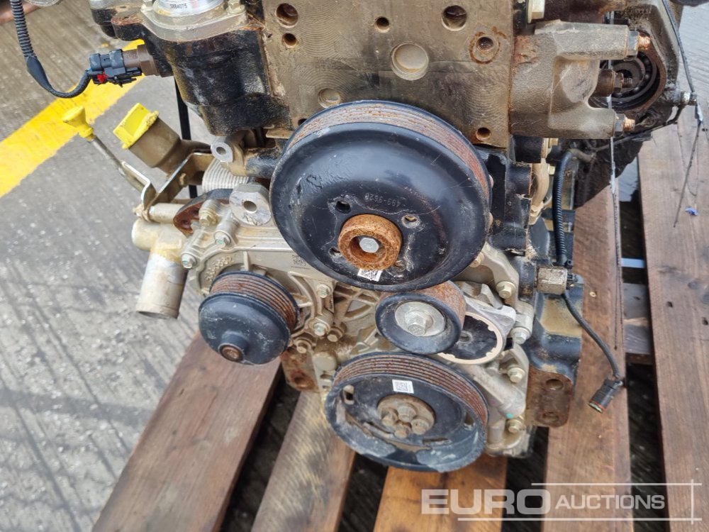 Moteur Perkins 4 Cylinder Engine: photos 10