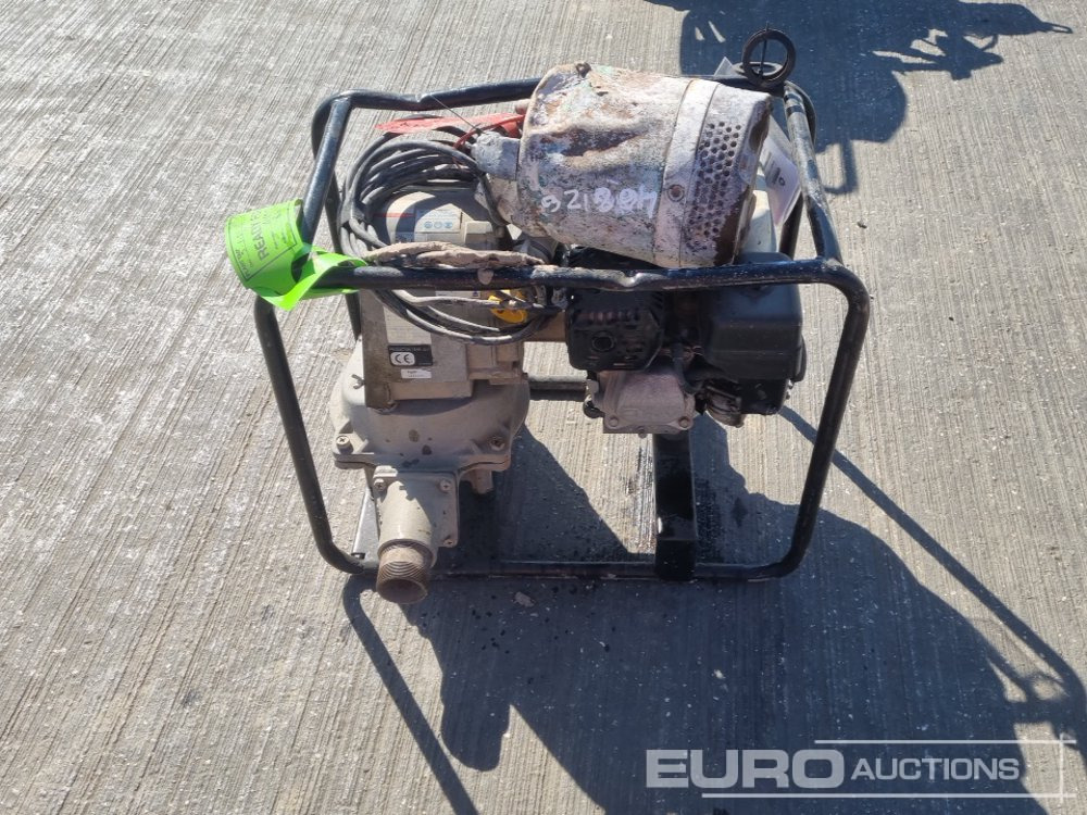 Petrol 2" Water Pump, 240Volt Submersible Water Pump - Pompe à eau: photos 2 Petrol 2" Water Pump, 240Volt Submersible Water Pump - Pompe à eau: photos 2