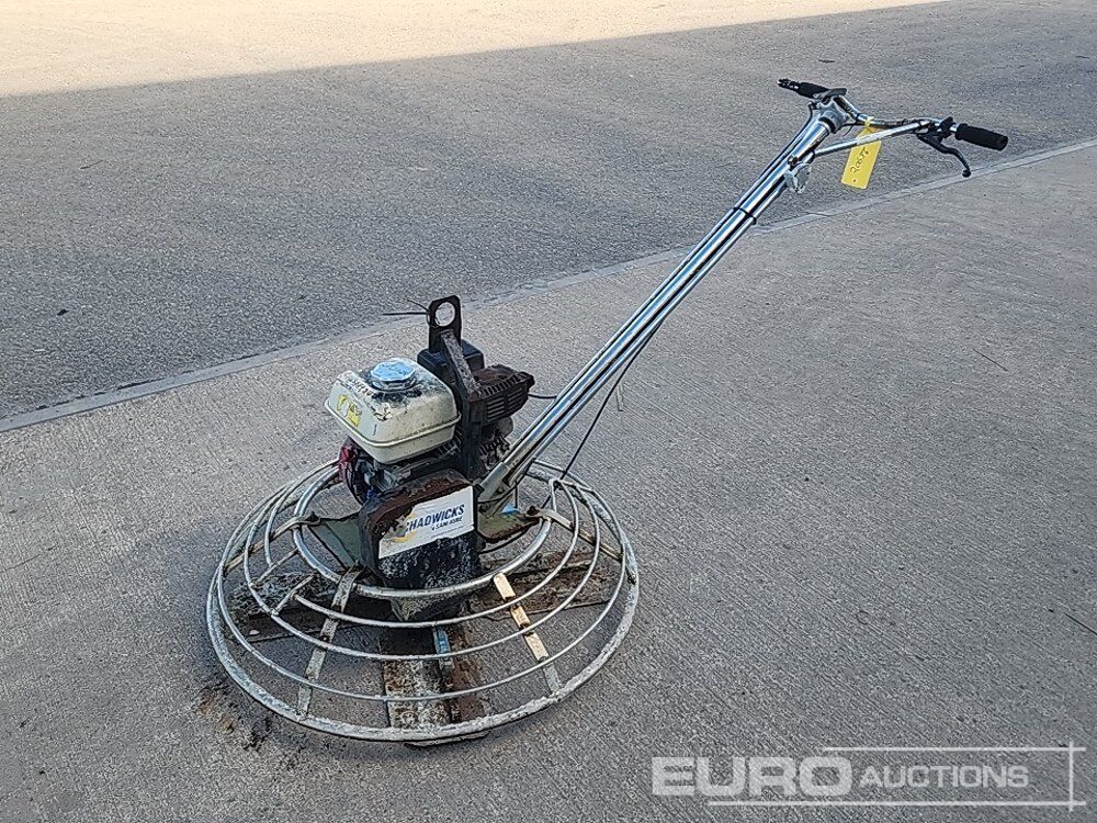 Petrol Powerfloat, Honda Engine - Travaux routiers: photos 1 Petrol Powerfloat, Honda Engine - Travaux routiers: photos 1