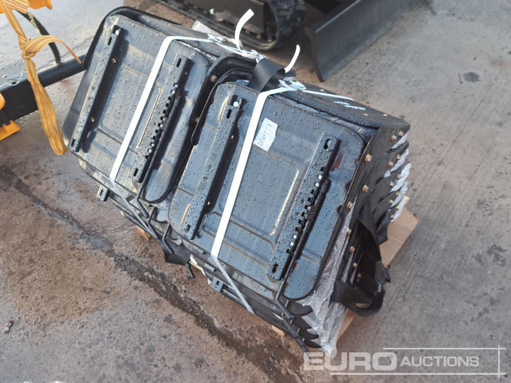 Unused 2025 SKLP Equipment Seats (10 of) - Pièces de rechange: photos 3 Unused 2025 SKLP Equipment Seats (10 of) - Pièces de rechange: photos 3