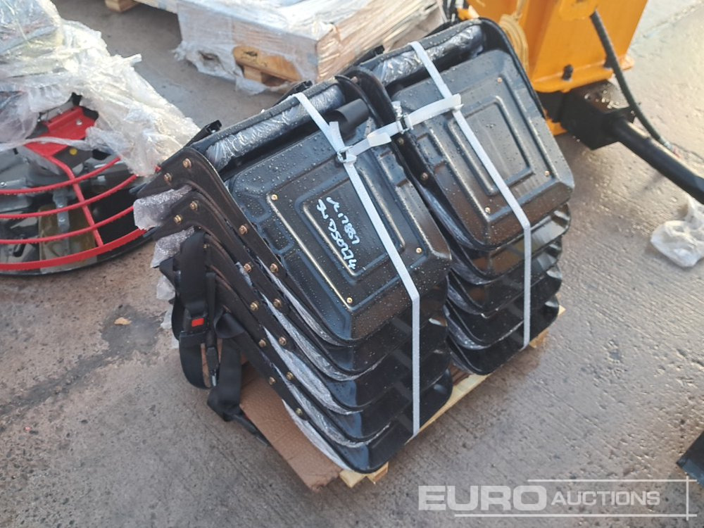 Unused 2025 SKLP Equipment Seats (10 of) - Pièces de rechange: photos 4 Unused 2025 SKLP Equipment Seats (10 of) - Pièces de rechange: photos 4