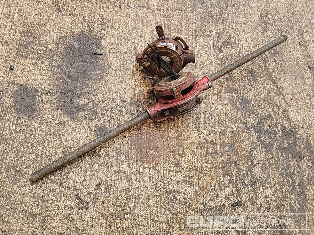 Pipe Threader - Équipement de garage: photos 3 Pipe Threader - Équipement de garage: photos 3