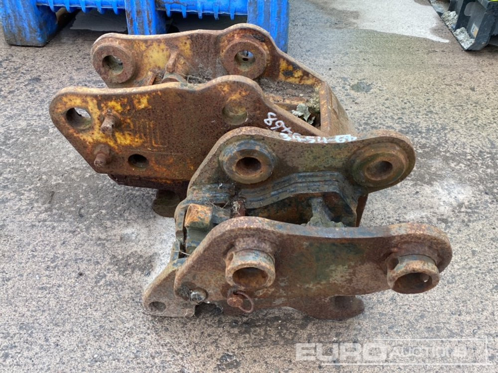 Quick Hitch 45/50mm Pin to suit 4-8 Ton Excavator (2 of) - Attache rapide: photos 2 Quick Hitch 45/50mm Pin to suit 4-8 Ton Excavator (2 of) - Attache rapide: photos 2
