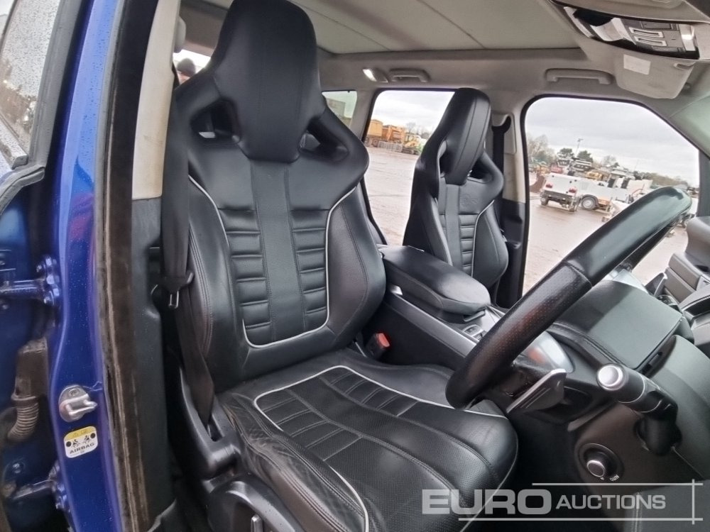 SUV Range Rover Sport: photos 36