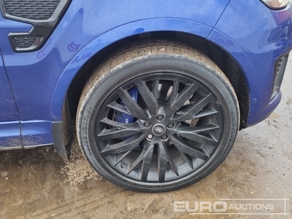 SUV Range Rover Sport: photos 12