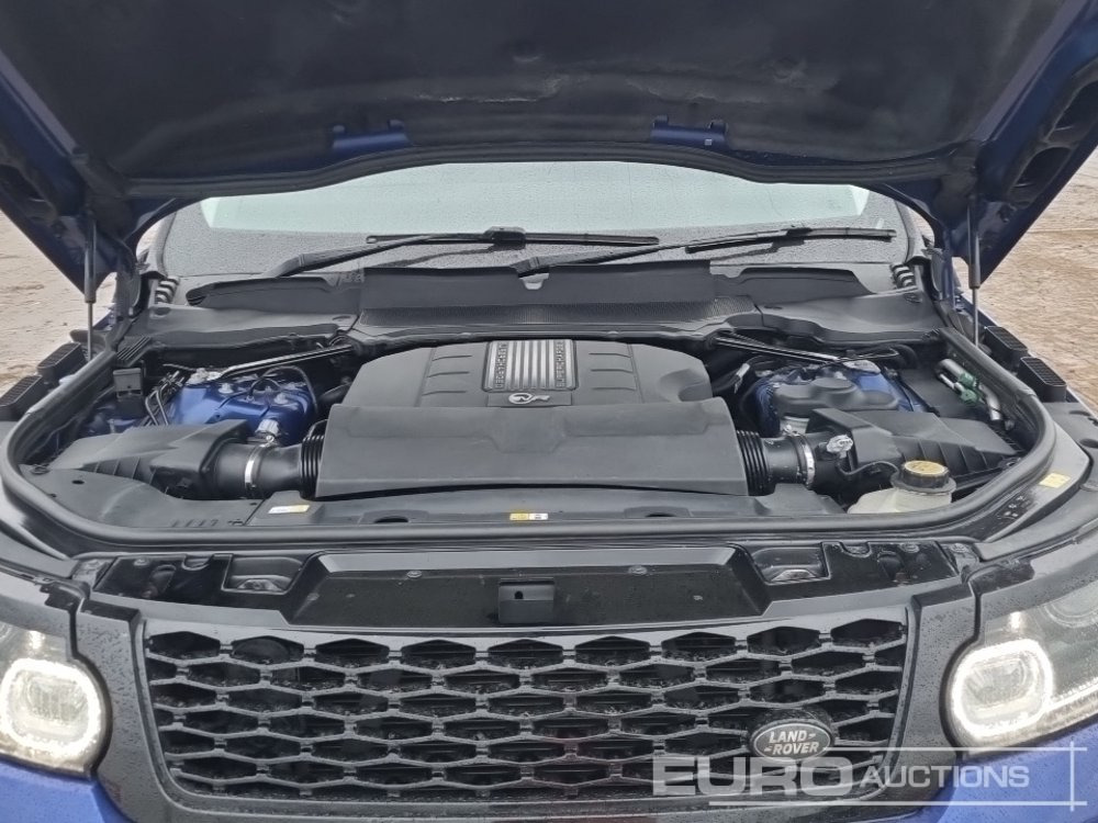 SUV Range Rover Sport: photos 13