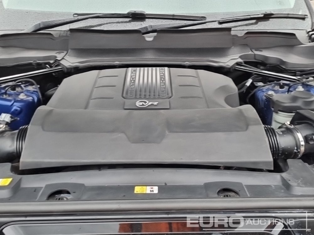 SUV Range Rover Sport: photos 15