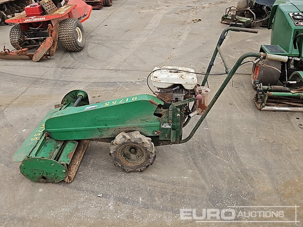 Ransomes Multimower Petrol Lawnmower, Honda Engine - Matériel de chantier: photos 2 Ransomes Multimower Petrol Lawnmower, Honda Engine - Matériel de chantier: photos 2