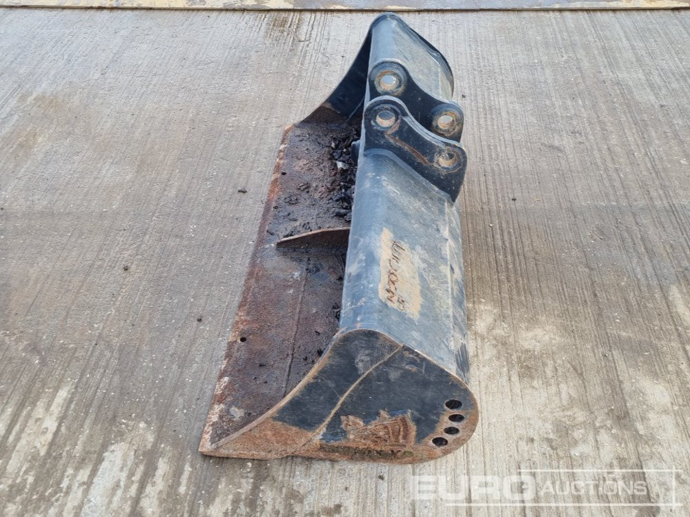 Rhinox 48" Ditching Bucket 35mm Pin to suit Mini Excavator - Godet: photos 2 Rhinox 48" Ditching Bucket 35mm Pin to suit Mini Excavator - Godet: photos 2