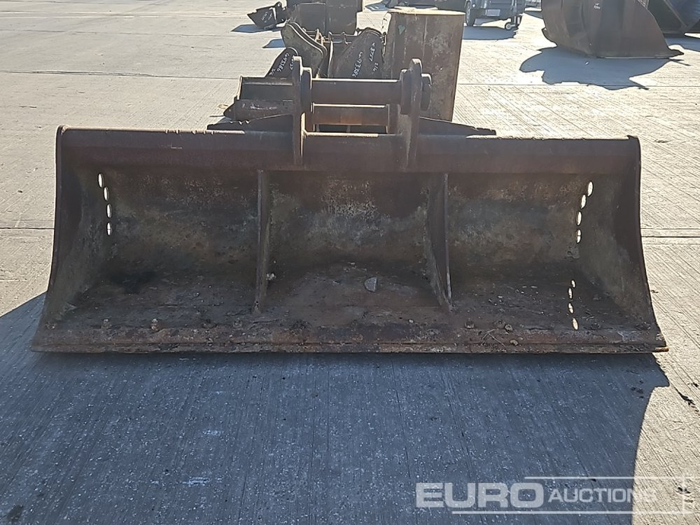 Godet Rhinox 84" Ditching Bucket 80mm Pin to suit 20 Ton Excavator: photos 8