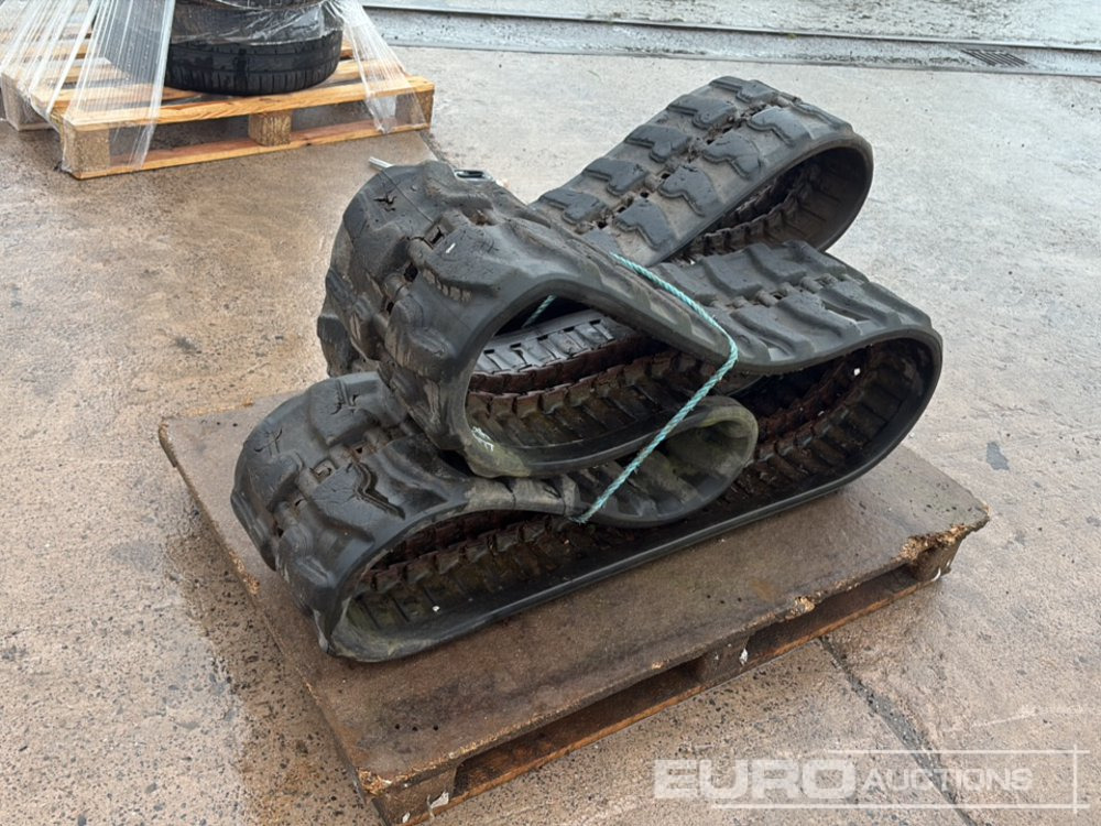 Rubber Tracks to suit Mini Excavator (2 of) - Chenille pour Engins de chantier: photos 3 Rubber Tracks to suit Mini Excavator (2 of) - Chenille pour Engins de chantier: photos 3