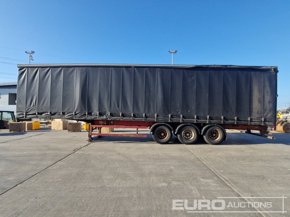 SDC Trailer CS46R3AA - Semi-remorque rideaux coulissants: photos 2 SDC Trailer CS46R3AA - Semi-remorque rideaux coulissants: photos 2