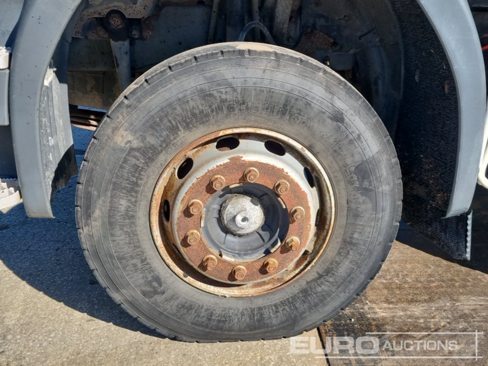 Camion benne Scania P380: photos 9