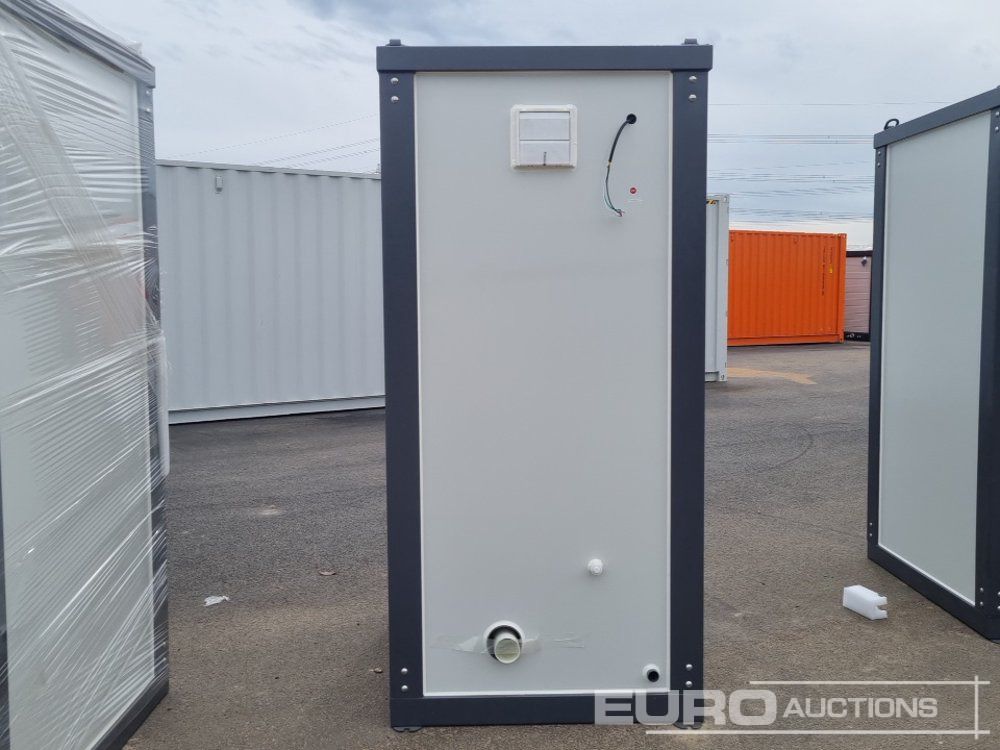 Single Toilet Unit (Cannot Be Reconsigned) - Conteneur maritime: photos 4 Single Toilet Unit (Cannot Be Reconsigned) - Conteneur maritime: photos 4
