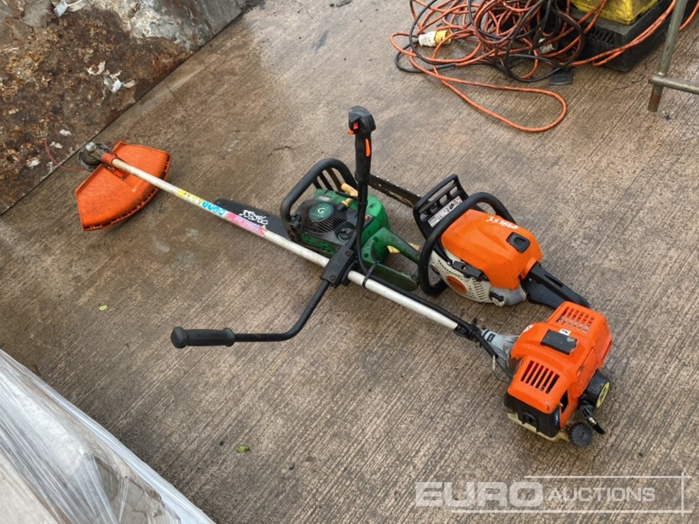 Stihl MS211 Chainsaw, Gardenline Chainsaw, Pace Strimmer (3 of) - Matériel de chantier: photos 2 Stihl MS211 Chainsaw, Gardenline Chainsaw, Pace Strimmer (3 of) - Matériel de chantier: photos 2