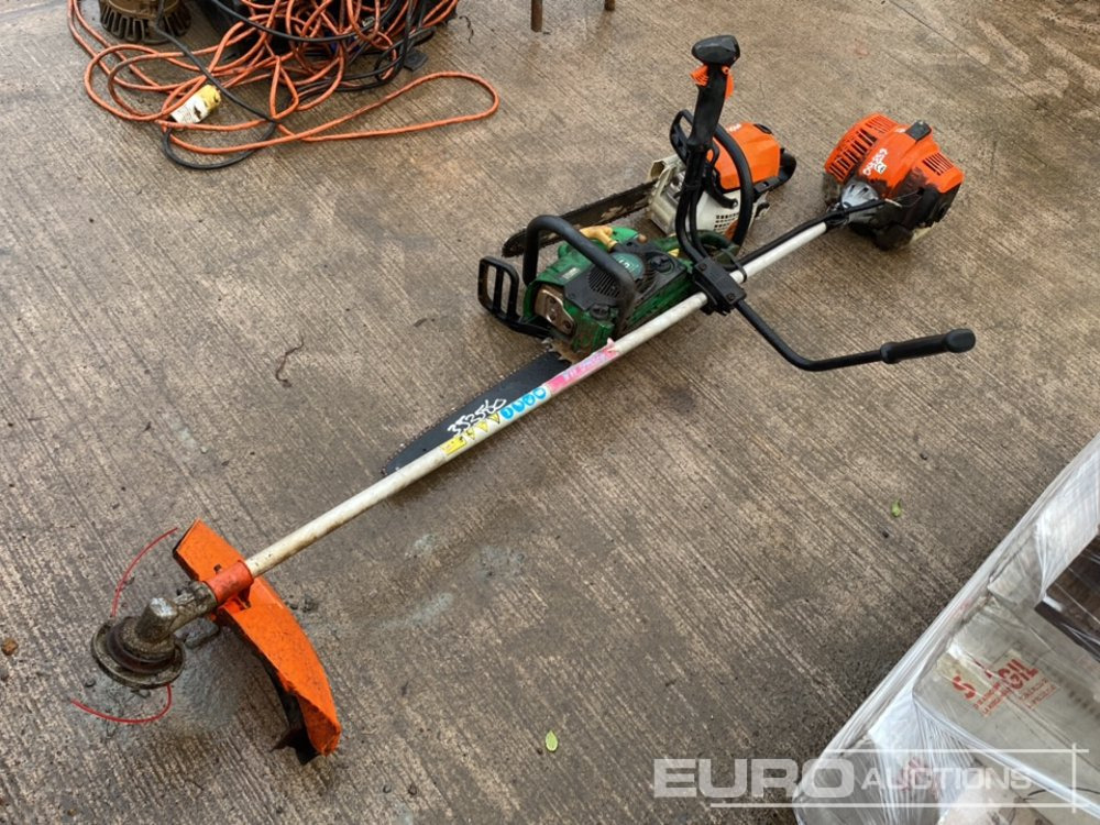 Stihl MS211 Chainsaw, Gardenline Chainsaw, Pace Strimmer (3 of) - Matériel de chantier: photos 1 Stihl MS211 Chainsaw, Gardenline Chainsaw, Pace Strimmer (3 of) - Matériel de chantier: photos 1