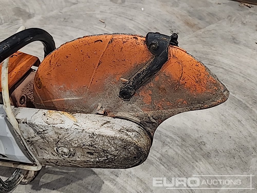 Stihl Petrol Con Saw - Travaux routiers: photos 5 Stihl Petrol Con Saw - Travaux routiers: photos 5