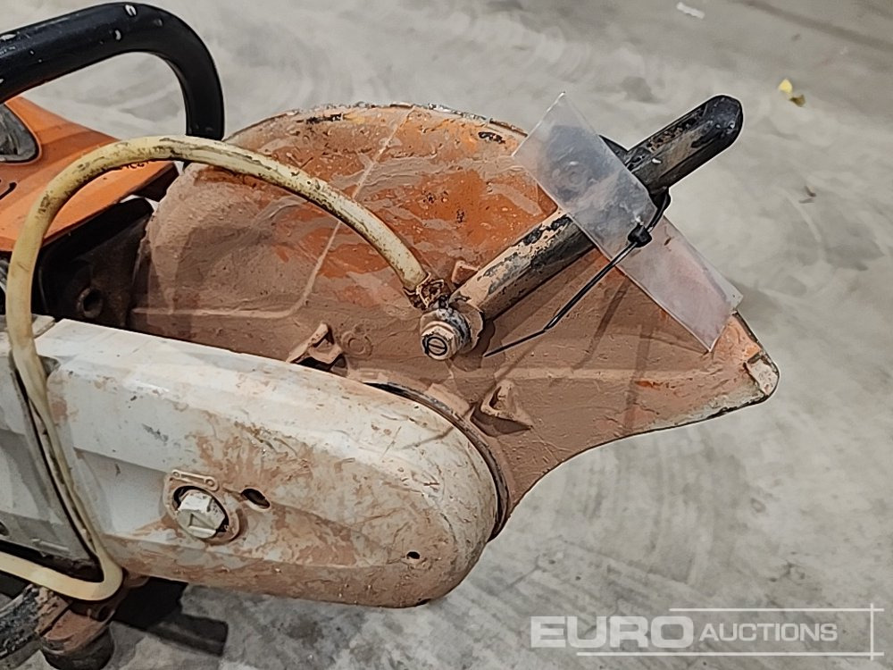 Stihl Petrol Con Saw (Spares) - Travaux routiers: photos 5 Stihl Petrol Con Saw (Spares) - Travaux routiers: photos 5