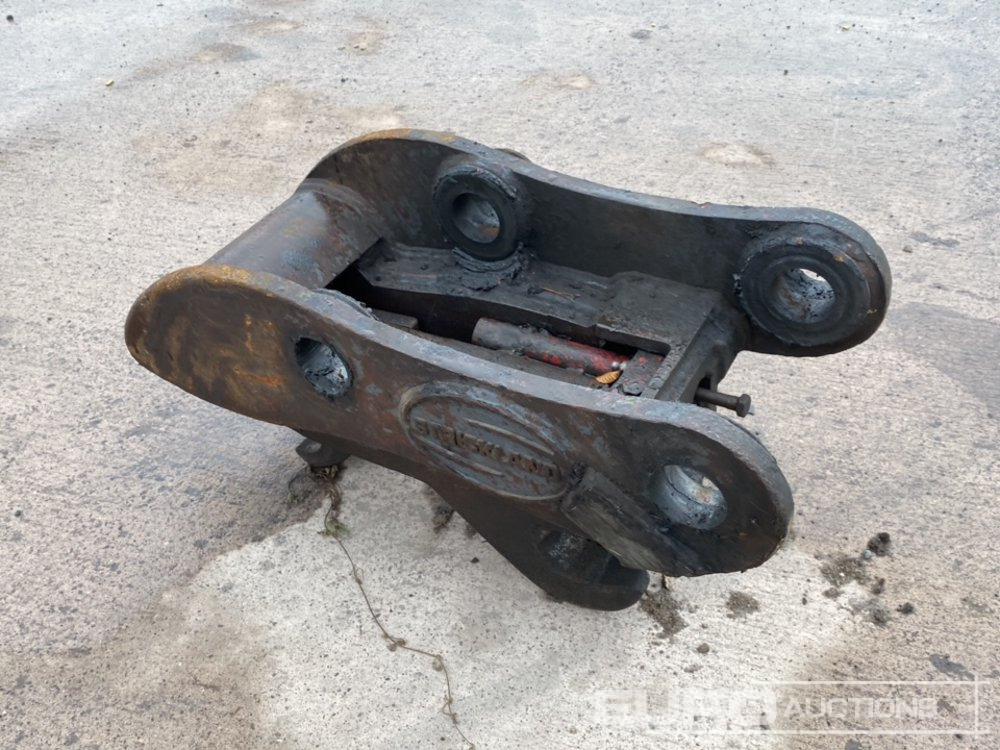 Strickland Hydraulic Quick Hitch 65mm Pin to suit 13 Ton Excavator - Attache rapide: photos 4 Strickland Hydraulic Quick Hitch 65mm Pin to suit 13 Ton Excavator - Attache rapide: photos 4