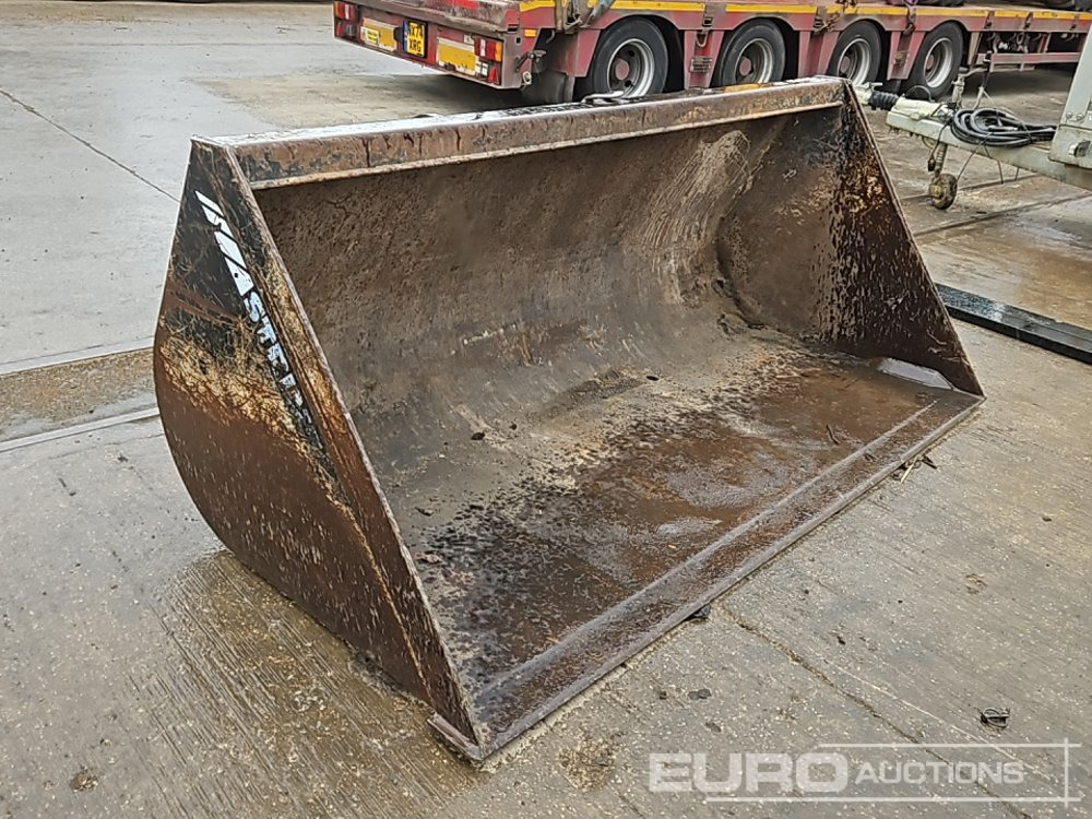 Godet Strimech 90" Loading Bucket to suit Telehandler: photos 7 Godet Strimech 90" Loading Bucket to suit Telehandler: photos 7