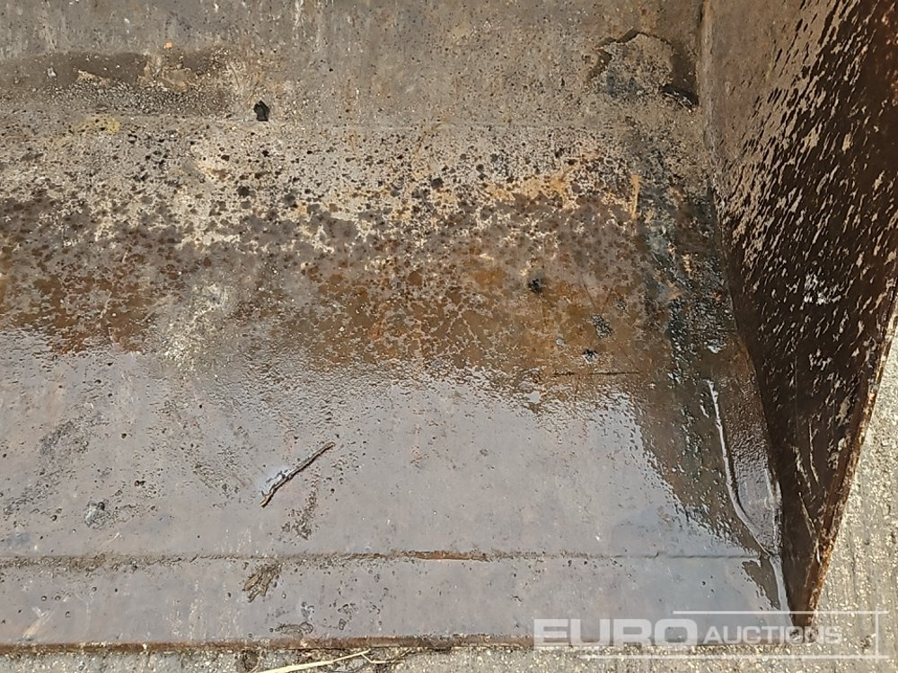 Godet Strimech 90" Loading Bucket to suit Telehandler: photos 11 Godet Strimech 90" Loading Bucket to suit Telehandler: photos 11