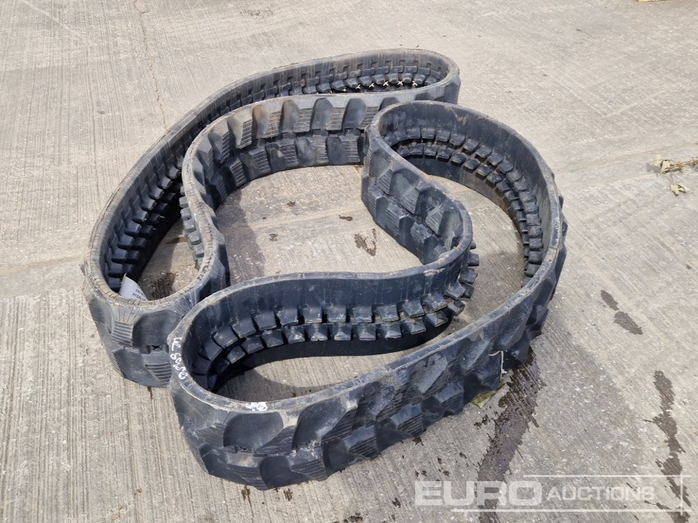 Terra Track RubberTracks to suit Mini Excavator (2 of) - Chenille pour Engins de chantier: photos 1 Terra Track RubberTracks to suit Mini Excavator (2 of) - Chenille pour Engins de chantier: photos 1