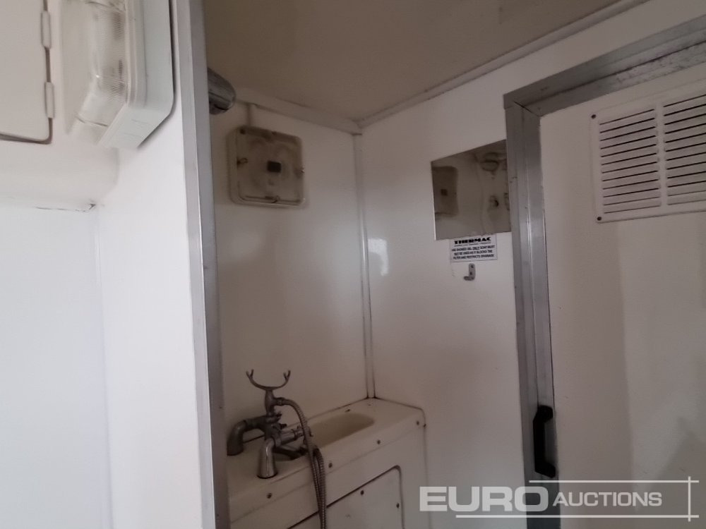 Remorque porte engin Thermac Single Axle Decontamination Unit, Self Contained, Gas Honda Generator Working Boiler: photos 31 Remorque porte engin Thermac Single Axle Decontamination Unit, Self Contained, Gas Honda Generator Working Boiler: photos 31