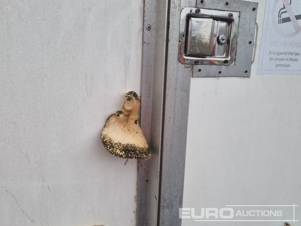 Remorque porte engin Thermac Single Axle Decontamination Unit, Self Contained, Gas Honda Generator Working Boiler: photos 40 Remorque porte engin Thermac Single Axle Decontamination Unit, Self Contained, Gas Honda Generator Working Boiler: photos 40