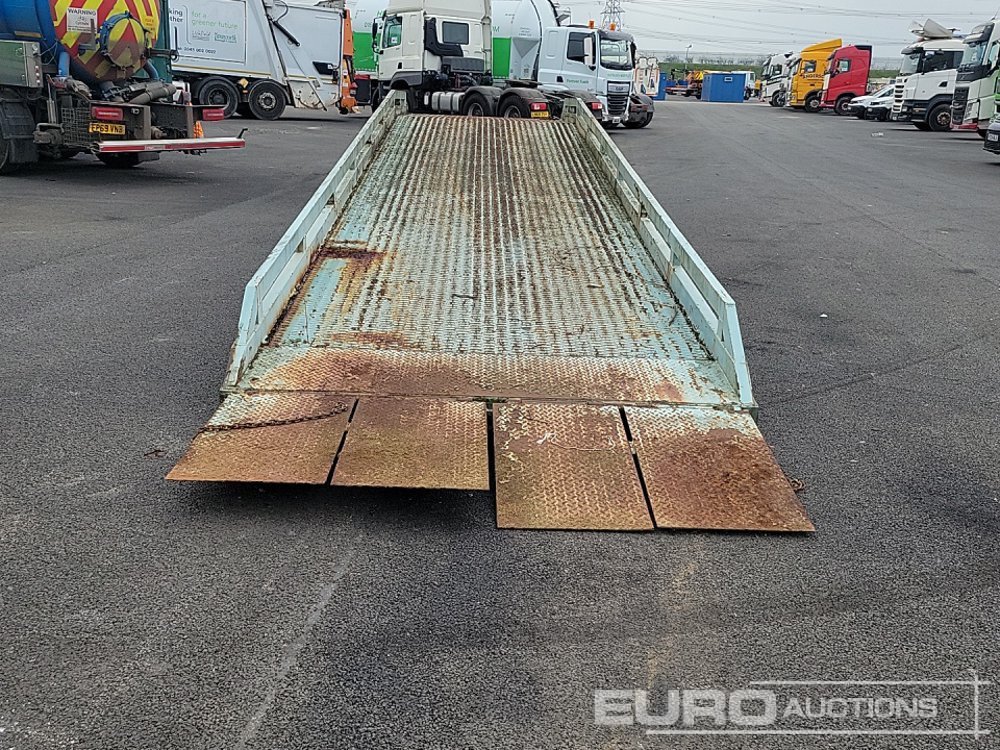 ThorWorld 7' Loading Ramp - Rampe de chargement: photos 5 ThorWorld 7' Loading Ramp - Rampe de chargement: photos 5