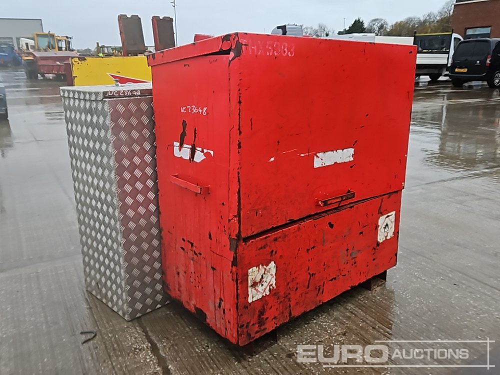 Tool Vault (2 of) - Matériel de chantier: photos 5 Tool Vault (2 of) - Matériel de chantier: photos 5