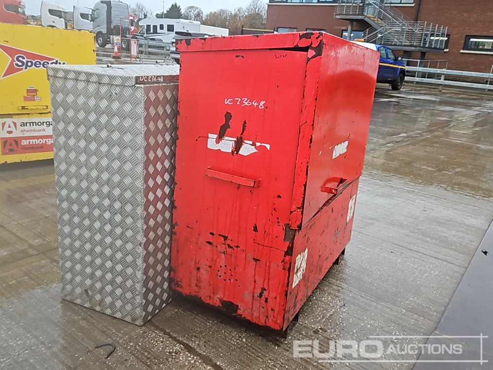 Tool Vault (2 of) - Matériel de chantier: photos 4 Tool Vault (2 of) - Matériel de chantier: photos 4