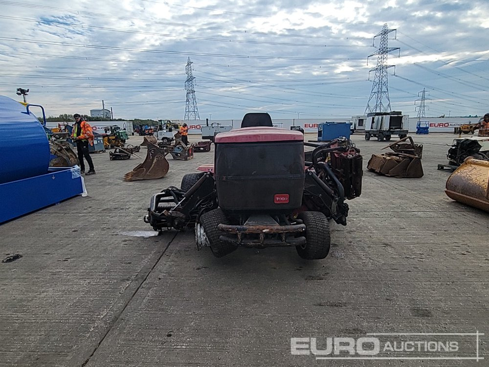 Toro Reelmaster 6700D - Motofaucheuse: photos 4 Toro Reelmaster 6700D - Motofaucheuse: photos 4