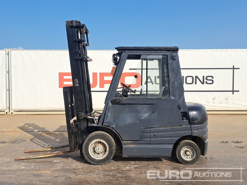 Toyota 026FDF25 - Chariot élévateur: photos 2 Toyota 026FDF25 - Chariot élévateur: photos 2