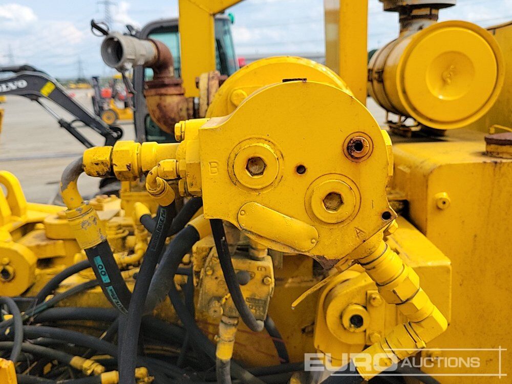Foreuse Tracked Drilling Rig (Parts Missing): photos 31 Foreuse Tracked Drilling Rig (Parts Missing): photos 31