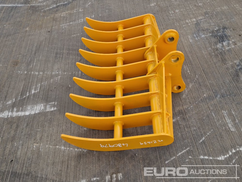 Unused 2025 Captok 44" Rake 45mm Pin to suit 4-6 Ton Excavator - Godet: photos 2 Unused 2025 Captok 44" Rake 45mm Pin to suit 4-6 Ton Excavator - Godet: photos 2