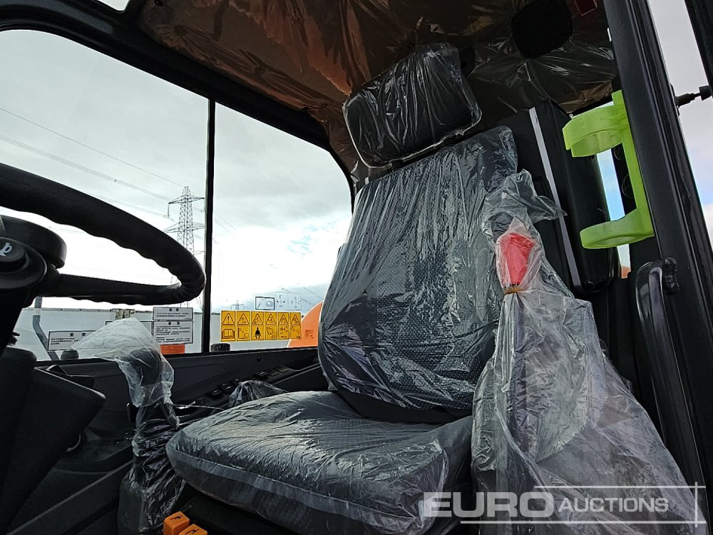Pelle sur pneus Unused 2025 Develon DX60WN ECO-1: photos 31