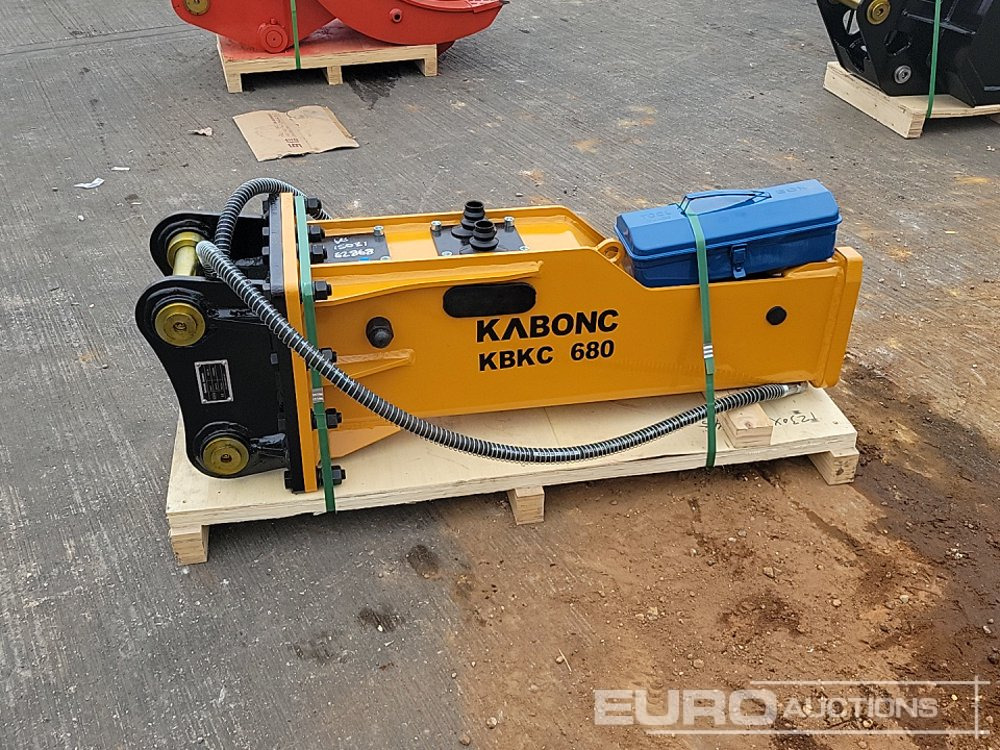 Marteau hydraulique Unused 2025 KBKC 680: photos 6