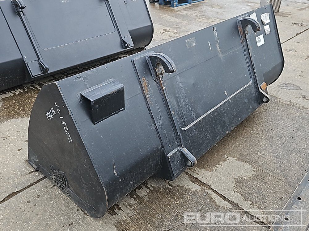 Unused 2025 Rhinox 90" Loading Bucket to suit Telehandler - Godet: photos 3 Unused 2025 Rhinox 90" Loading Bucket to suit Telehandler - Godet: photos 3