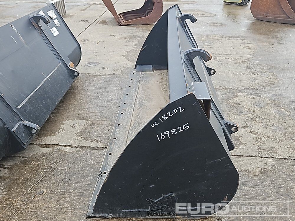 Unused 2025 Rhinox 90" Loading Bucket to suit Telehandler - Godet: photos 2 Unused 2025 Rhinox 90" Loading Bucket to suit Telehandler - Godet: photos 2