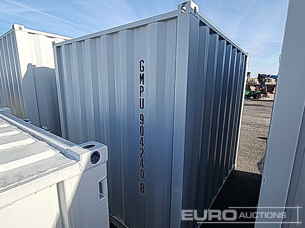 Unused 8' Container, Side Door & Window (Cannot Be Reconsigned) - Conteneur maritime: photos 2 Unused 8' Container, Side Door & Window (Cannot Be Reconsigned) - Conteneur maritime: photos 2