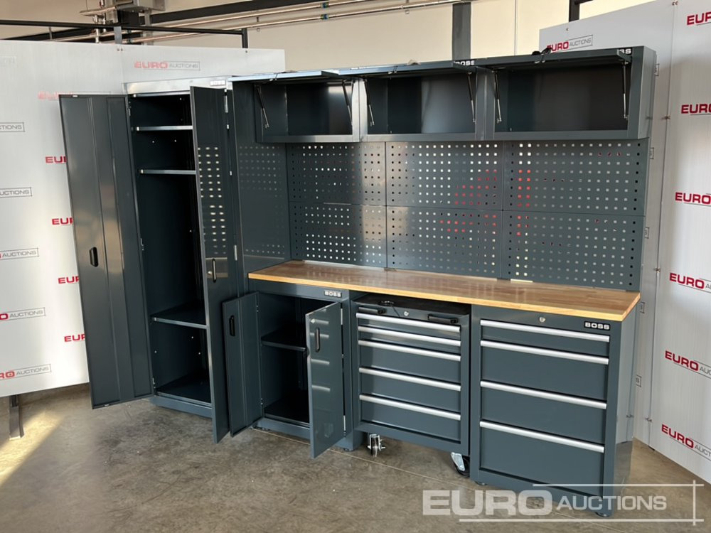 Équipement de garage Unused Boss 2.6m 9 Drawer, 5 Cabinet Tool Station: photos 12