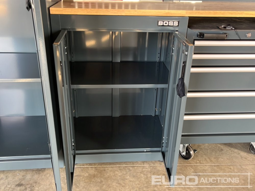 Équipement de garage Unused Boss 2.6m 9 Drawer, 5 Cabinet Tool Station: photos 17