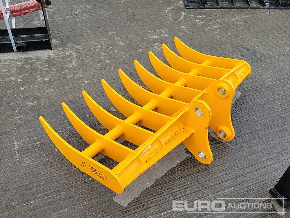 Unused Captok 44" Rake 45mm Pinto suit 4-6 Ton Excavator - Godet: photos 3 Unused Captok 44" Rake 45mm Pinto suit 4-6 Ton Excavator - Godet: photos 3