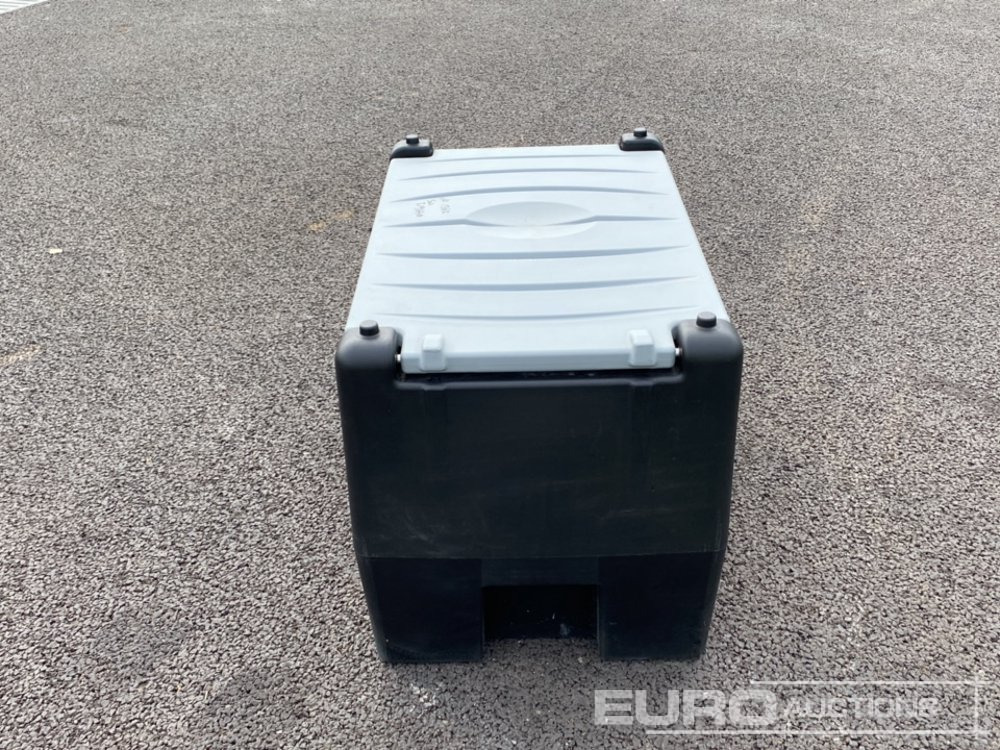 Unused Emiliana Serbatoi 55 Litre Diesel Caddy - Cuve de stockage: photos 2 Unused Emiliana Serbatoi 55 Litre Diesel Caddy - Cuve de stockage: photos 2